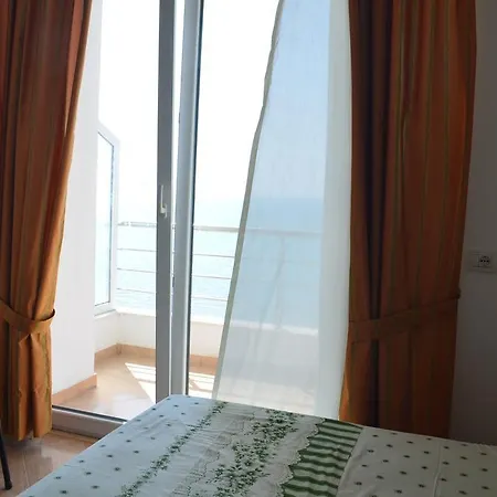Sunshine Durrës