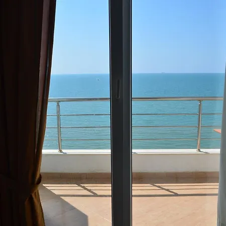 酒店 Sunshine Durrës