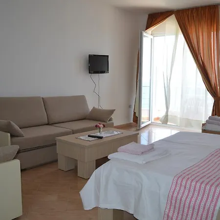 Hotel Sunshine 3*